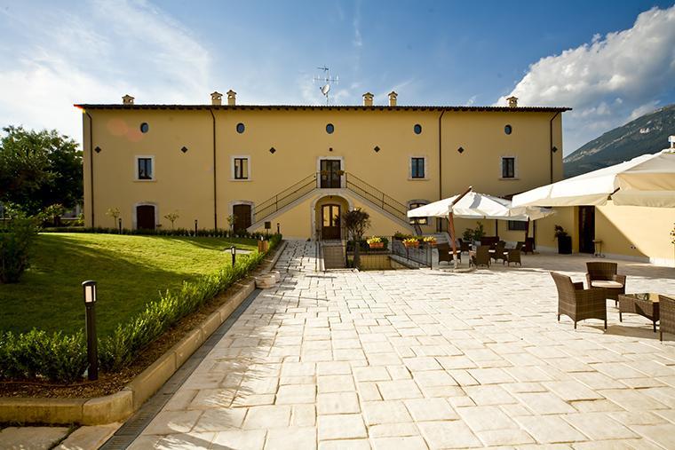 Villa Giovina Pratola Peligna Exterior photo